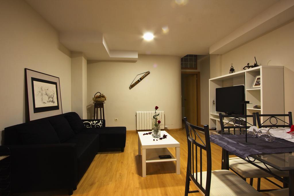Apartamentos Albero Toro Εξωτερικό φωτογραφία